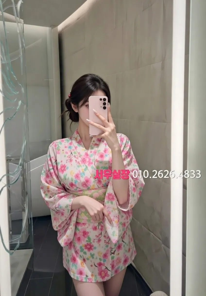 속초 다국적노래방 프리미엄 라인업 1번 프로필